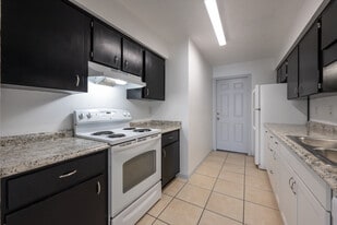 Timber Pines in Ocala, FL - Building Photo