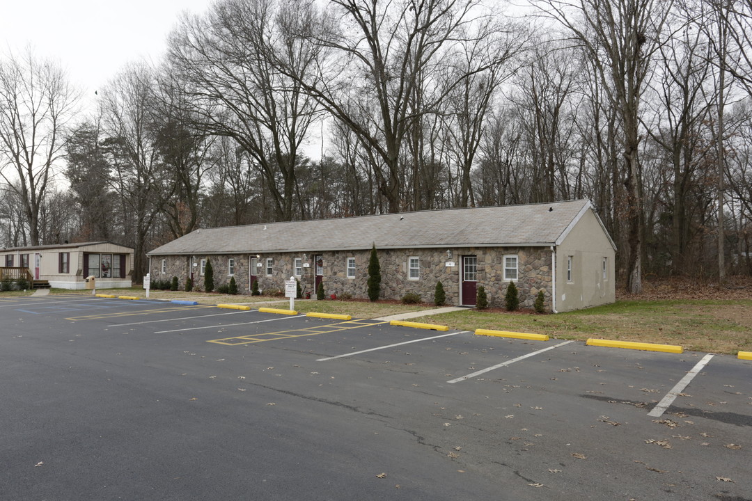 Golden Kay Apartments in Elkton, MD - Building Photo