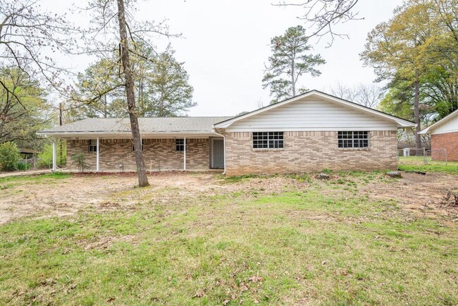 property at 709 Ponderosa Dr