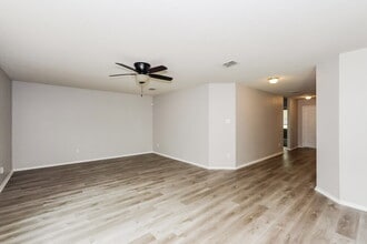 816 Bessemer Dr in Wylie, TX - Foto de edificio - Building Photo