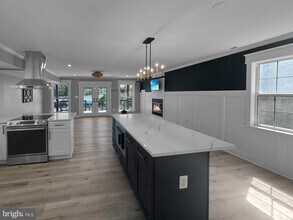 5946 2nd St in Deale, MD - Building Photo - Building Photo
