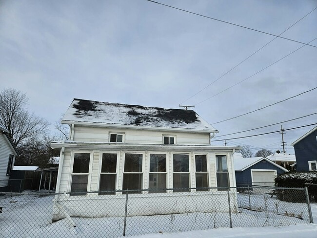 property at 2644 4th St