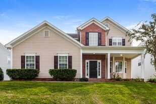 12201 Palomar Dr in Huntersville, NC - Building Photo