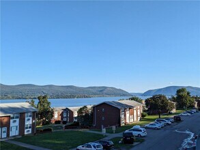 125 Montgomery St-Unit -2 in Newburgh, NY - Building Photo - Building Photo