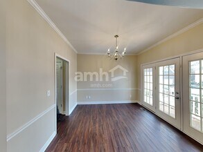 1509 Beaufort Pl in Thompson's Station, TN - Foto de edificio - Building Photo