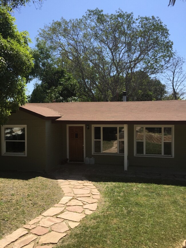 property at 2935 Johnson Ave