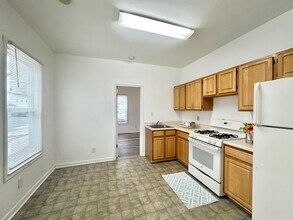 1739 4th St in Rensselaer, NY - Building Photo - Building Photo