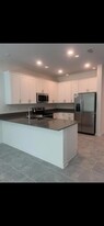 7524 Stone Crk Trl in Kissimmee, FL - Building Photo