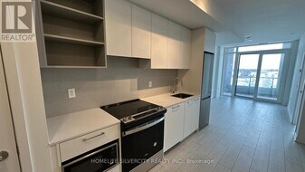 260 Malta Ave. in Brampton, ON - Building Photo