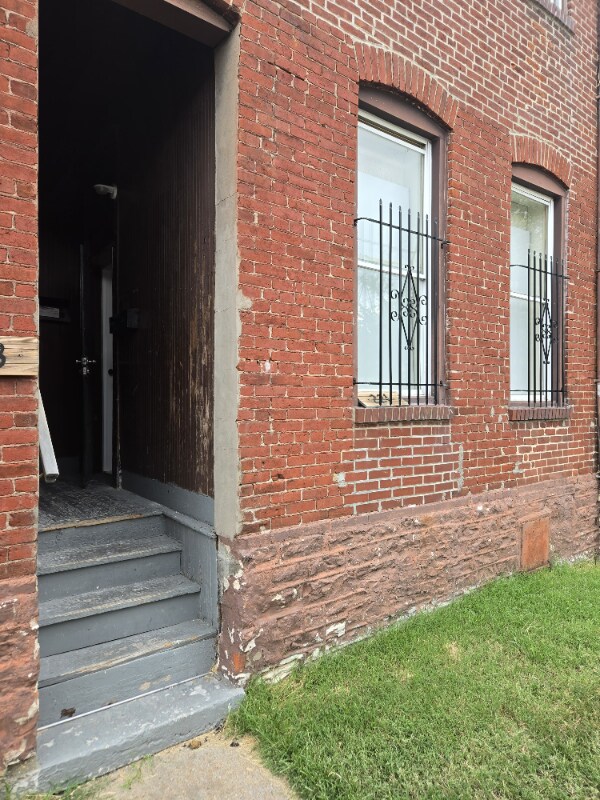 221 Upton St in St. Louis, MO - Building Photo - Building Photo