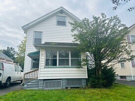 377 Avis St in Rochester, NY - Building Photo