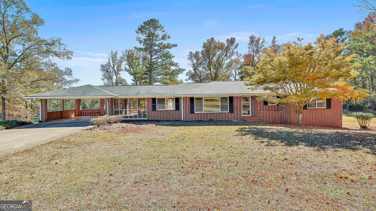 334 Porter Rd in Fayetteville, GA - Building Photo