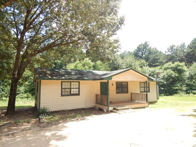 16332 CR 358 in Winona, TX - Building Photo - Building Photo