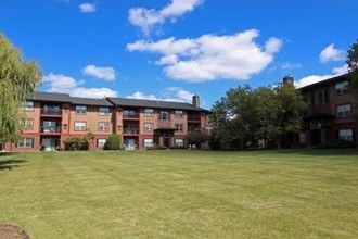 Camden at Bloomingdale in Bloomingdale, IL - Building Photo - Building Photo