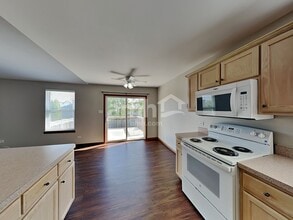 1304 Partridge Dr in Plainfield, IL - Building Photo - Building Photo