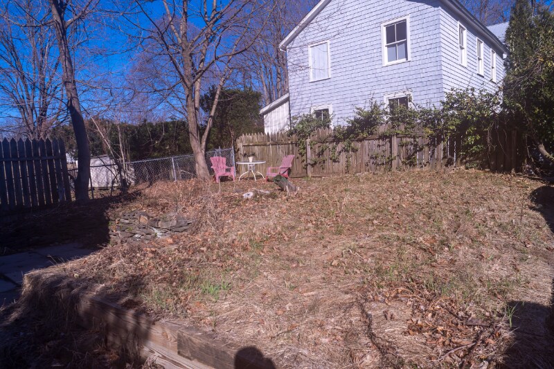 64 Orchard Dr in Rhinecliff, NY - Building Photo