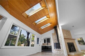 7225 Forbes Ave in Los Angeles, CA - Building Photo - Building Photo