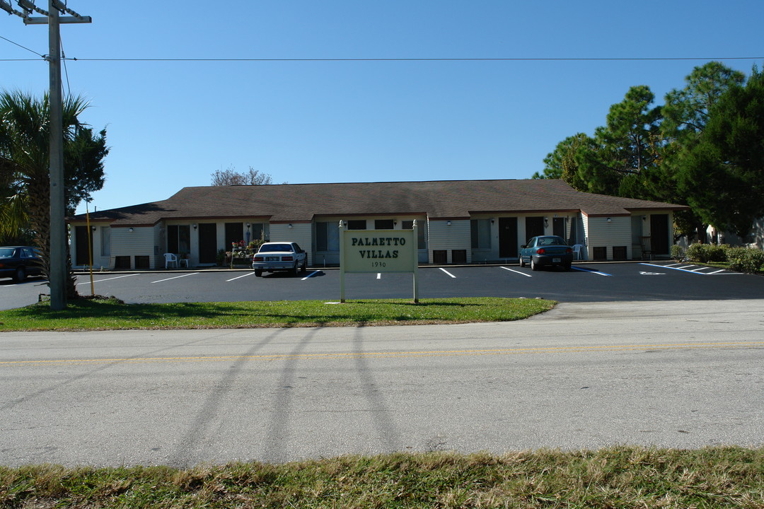 Palmetto Villas in Daytona Beach, FL - Foto de edificio