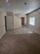 848 NW Maryland Ave in Chehalis, WA - Building Photo - Building Photo