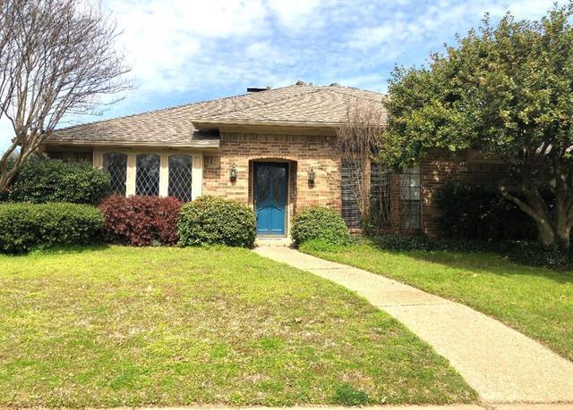 1621 Throwbridge Ln in Plano, TX - Foto de edificio - Building Photo