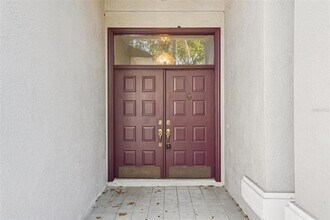 918 Academy Dr in Brandon, FL - Building Photo - Building Photo