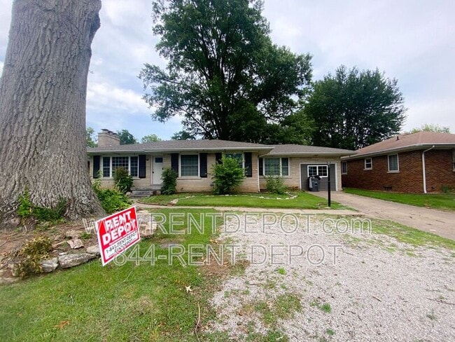 112 S Lincoln Park Dr in Evansville, IN - Building Photo - Building Photo