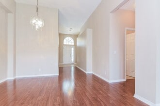 1518 Wakefield Dr in Brandon, FL - Building Photo - Building Photo