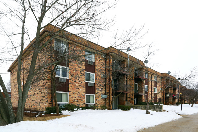 Highland Crossing Condominiums