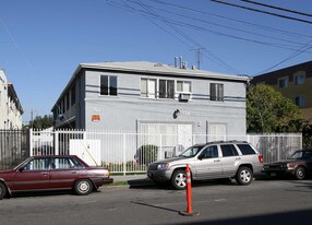 159 S Burlington Ave in Los Angeles, CA - Building Photo
