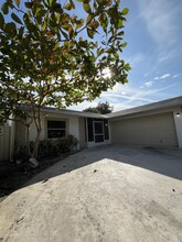 6012 Triphammer Rd in Greenacres, FL - Building Photo - Building Photo