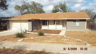 12210 Brownstone St, Unit 211 in Live Oak, TX - Building Photo