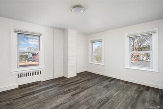 319 Union Ave in Mamaroneck, NY - Building Photo - Building Photo