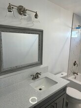 7059 Stanford Ave in La Mesa, CA - Building Photo - Building Photo