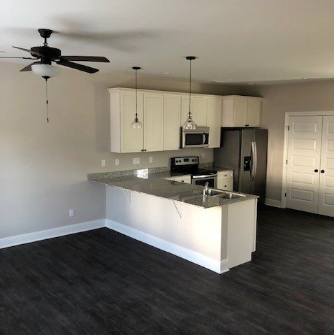 property at 1976 N Dixie Ave