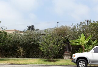 837 Euclid St in Santa Monica, CA - Foto de edificio - Building Photo