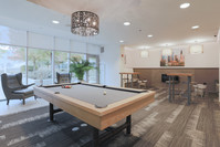 Halsted Flats in Chicago, IL - Building Photo - Interior Photo