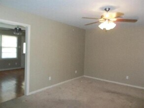 3019 57th St in Lubbock, TX - Building Photo - Building Photo