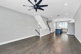 1921 W Trade St in Charlotte, NC - Building Photo - Building Photo