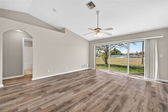 1826 NE 18th Ave in Cape Coral, FL - Building Photo - Building Photo