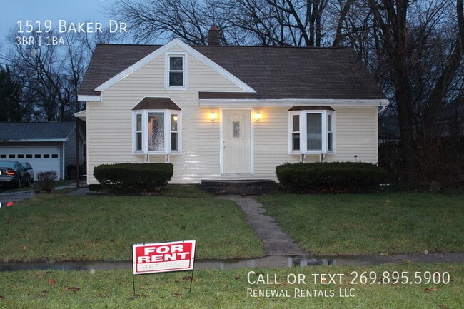 property at 1519 Baker Dr