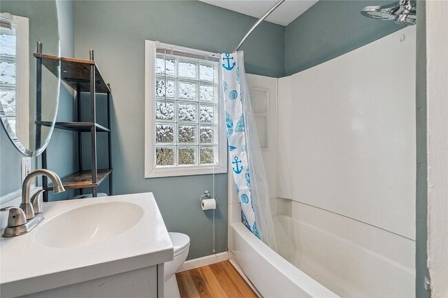 property at 632 34th St SE