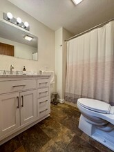 27 N Hillside Rd in Deerfield, MA - Building Photo - Building Photo