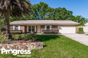 2383 Dundee Ct E, Unit 1f in Orange Park, FL - Building Photo