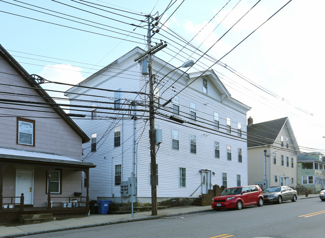 43-45 Merchants Ave in Taftville, CT - Building Photo - Building Photo