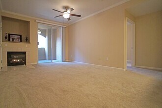 501 Gibson Dr in Roseville, CA - Building Photo - Building Photo