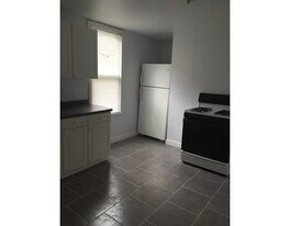 39 Fairmont St, Unit 1 in Cambridge, MA - Building Photo