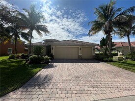13390 Seaside Harbour Dr in Ft. Myers, FL - Building Photo