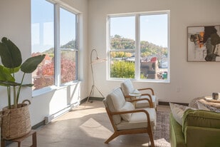 Avanti in Red Wing, MN - Building Photo