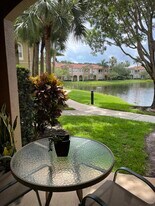 4870 Bonsai Cir in Palm Beach Gardens, FL - Building Photo