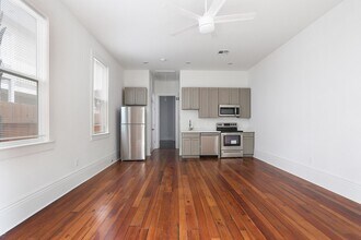 1832 Baronne St in New Orleans, LA - Building Photo - Building Photo